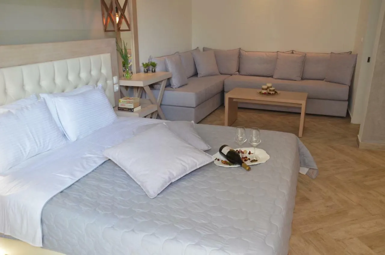 12 Doors Apartments Stavros