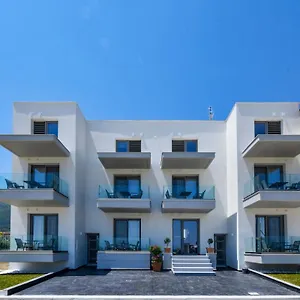 Alos Utopia Apartment
