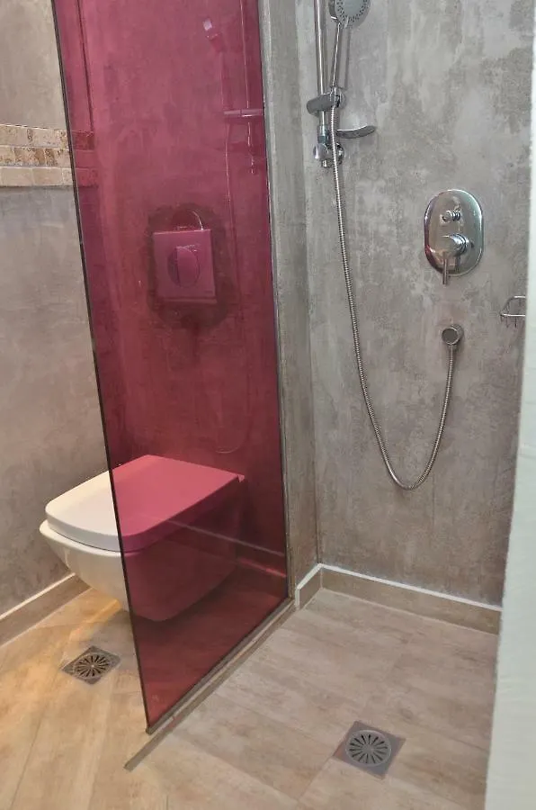 12 Doors Apartments Stavros